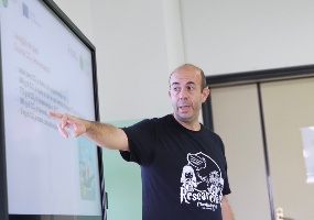 Settimana della Scienza 2024 - I ricercatori Sotacarbo presso l'Istituto Gramsci-Amaldi di Carbonia Settimana della Scienza 2024 - I ricercatori Sotacarbo presso l'Istituto Gramsci-Amaldi di Carbonia