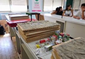 Settimana della Scienza 2024 - Laboratorio Efficienza Energetica presso l'Istituto Gramsci-Amaldi di Carbonia Settimana della Scienza 2024 - Laboratorio Efficienza Energetica presso l'Istituto Gramsci-Amaldi di Carbonia