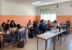 Settimana della Scienza 2024 - Laboratorio Passi Sostenibili presso l'Istituto Gramsci-Amaldi di Carbonia Settimana della Scienza 2024 - Laboratorio Passi Sostenibili presso l'Istituto Gramsci-Amaldi di Carbonia