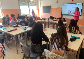 Settimana della Scienza 2024 - Laboratorio Passi Sostenibili presso l'Istituto Gramsci-Amaldi di Carbonia Settimana della Scienza 2024 - Laboratorio Passi Sostenibili presso l'Istituto Gramsci-Amaldi di Carbonia