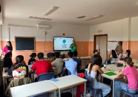 Settimana della Scienza 2024 - Laboratorio Passi Sostenibili presso l'Istituto Gramsci-Amaldi di Carbonia Settimana della Scienza 2024 - Laboratorio Passi Sostenibili presso l'Istituto Gramsci-Amaldi di Carbonia