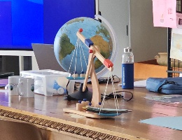 Settimana della Scienza 2026 - I ricercatori Sotacarbo presso l'Istituto Comprensivo Satta di Carbonia Settimana della Scienza 2026 - I ricercatori Sotacarbo presso l'Istituto Comprensivo Satta di Carbonia
