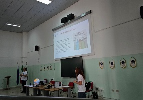 Settimana della Scienza 2026 - I ricercatori Sotacarbo presso l'Istituto Gramsci Amaldi di Carbonia Settimana della Scienza 2026 - I ricercatori Sotacarbo presso l'Istituto Gramsci Amaldi di Carbonia