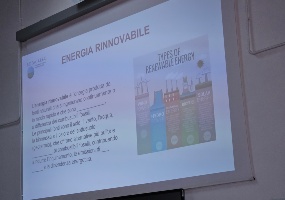 Settimana della Scienza 2026 - I ricercatori Sotacarbo presso l'Istituto Gramsci Amaldi di Carbonia Settimana della Scienza 2026 - I ricercatori Sotacarbo presso l'Istituto Gramsci Amaldi di Carbonia
