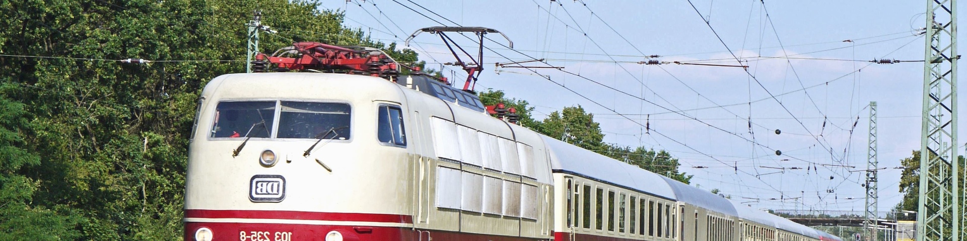 Il primo treno a idrogeno cinese Il primo treno a idrogeno cinese