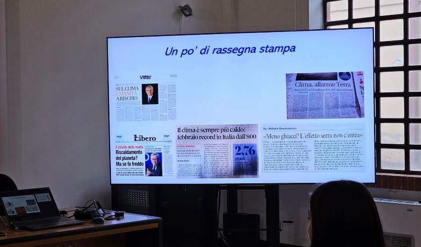Cambiamento climatico e disinformazione: introduzione al laboratorio "Passi Sostenibili"