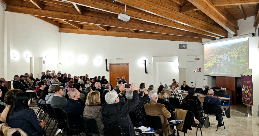 Conclusa la seconda tappa dei "Dialoghi Nuragici" al Centro ricerche Sotacarbo Conclusa la seconda tappa dei "Dialoghi Nuragici" al Centro ricerche Sotacarbo