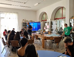 A scuola per parlare di transizione energetica e cambiamenti climatici A scuola per parlare di transizione energetica e cambiamenti climatici