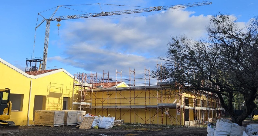 Locali dell’ex ufficio tecnico della Grande Miniera di Serbariu, cantiere del progetto "Recover". Locali dell’ex ufficio tecnico della Grande Miniera di Serbariu, cantiere del progetto "Recover".