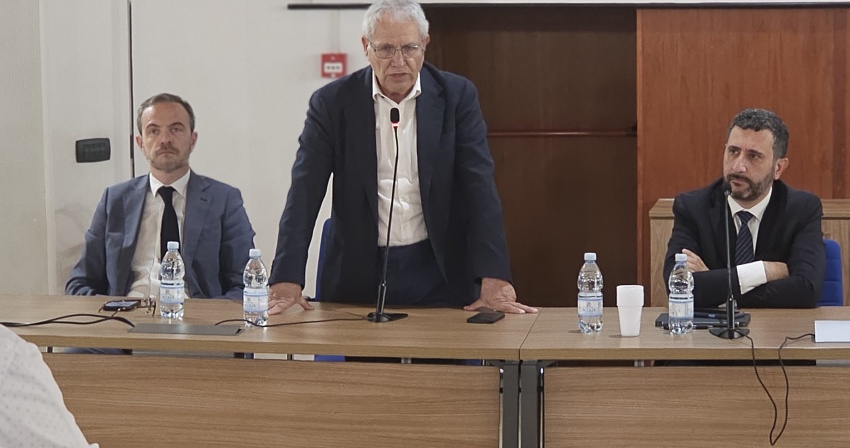 L'Amministratore Unico di Sotacarbo Mario Porcu durante il suo intervento. L'Amministratore Unico di Sotacarbo Mario Porcu durante il suo intervento.