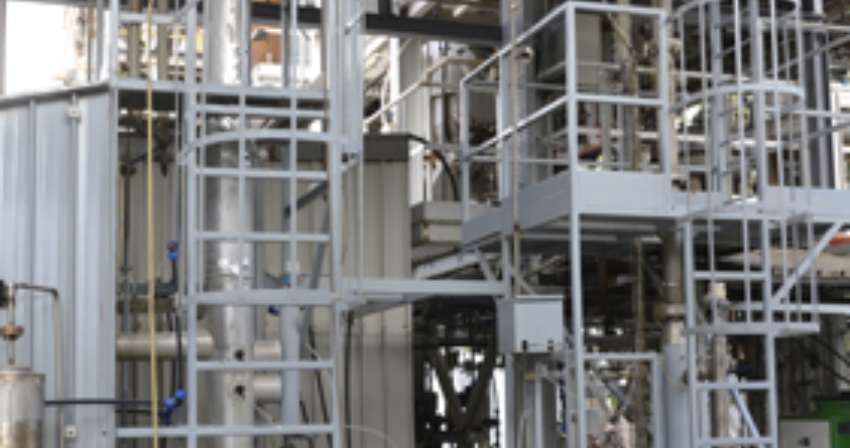 Rigenerazione catalitica dei solventi per l’assorbimento della CO2 Rigenerazione catalitica dei solventi per l’assorbimento della CO2