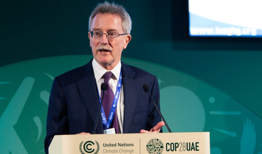 Tim Dixon (direttore generale IEAGHG). Foto di IISDENB – Angeles Estrada Vigil per concessione di https://ieaghg.org/